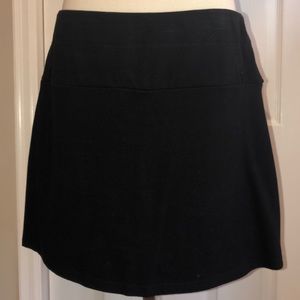 Slender Shapes Skort